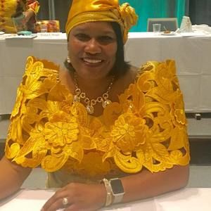 Meet your Posher, Stephanne